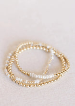 Load image into Gallery viewer, Freshwater Pearl Bracelet 2 mm
